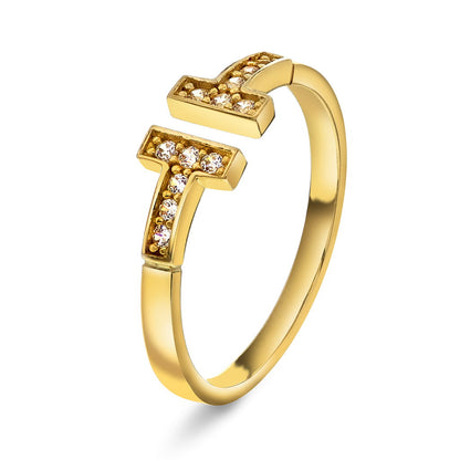 Ring i 14 karat gult gull med zirkonia 1,8 mm bred, bilde 1 av 3