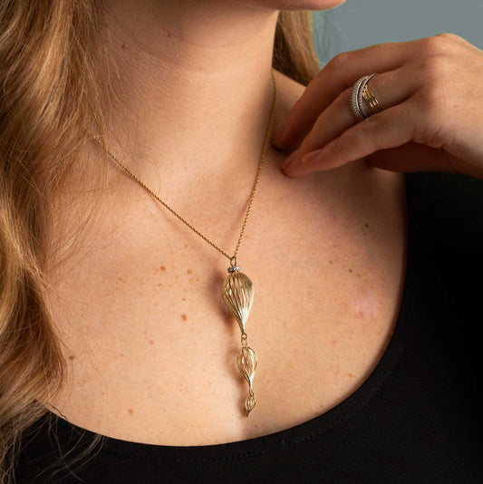 ANHENG I GULL MED DIAMANT 0,10 CT WSI 26900010