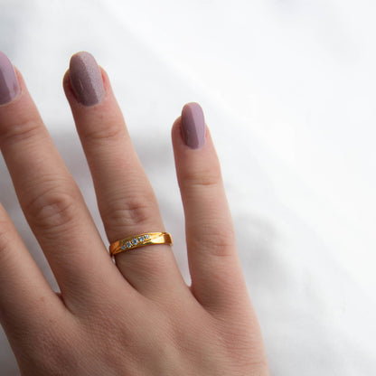 Moments giftering i gult gull med diamanter, 3,5 mm, bilde 2 av 4