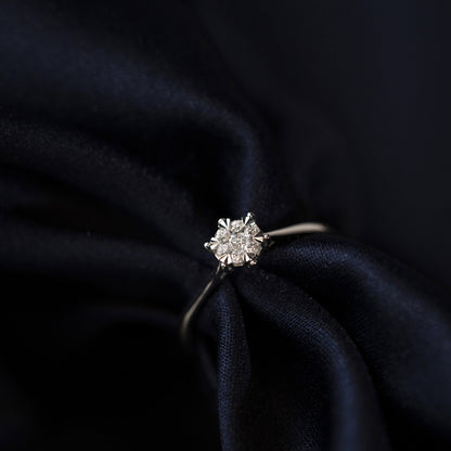 Illusjon ring i hvitt gull med diamanter 0,15 ct, bilde 3 av 3