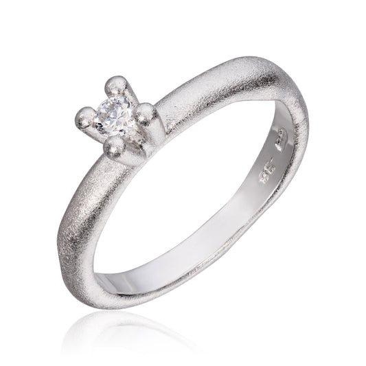 Visholm Design ring i børstet 585 hvitt gull med diamant 0,08 ct