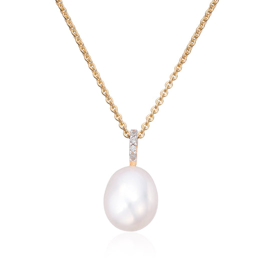 Carmen anheng i 585 gult gull med ferskvannsperle og zirkonia
