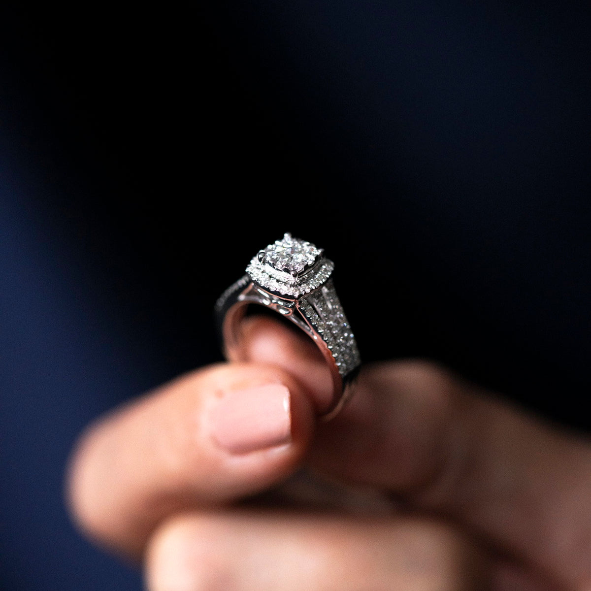 Ring i 14 karat hvitt gull med diamant 0,90 ct, bilde 4 av 4