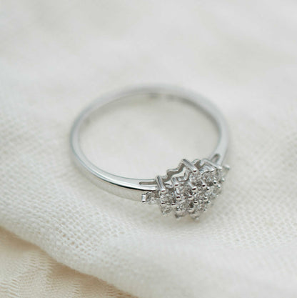 RING I GULL MED DIAMANTER 0,33 CT WP 59431