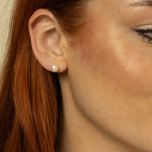 Øredobber i gult gull med kultiverte fvp 7-7,5 mm, bilde 2 av 4