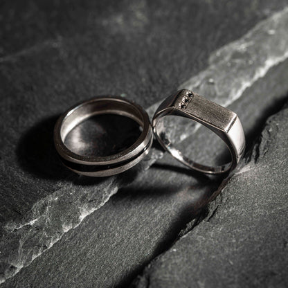 Ring i 925 sølv med sort zirkonia, 6 mm høy, bilde 8 av 8