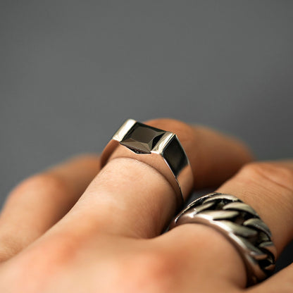 Ring i rhodinert sølv med sort zirkonia 8 mm, bilde 4 av 4