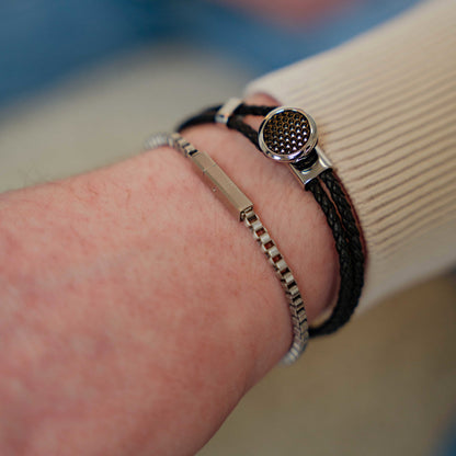 Orbit armbånd i stål med flettet sort tråd, bilde 5 av 6
