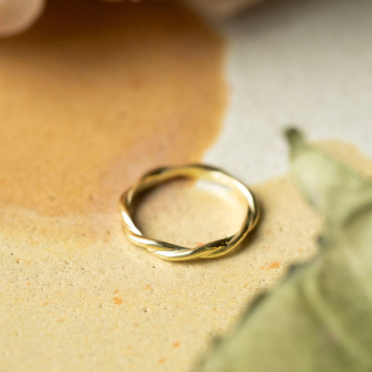 Ring i 585 gult gull, tvinnet utførelse 2,6 mm, bilde 4 av 4