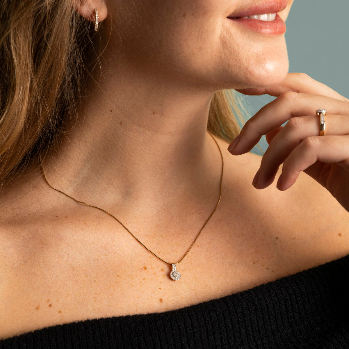 Anheng i gull med diamant 0,12 ct, bilde 2 av 5