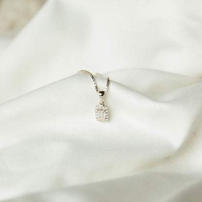Anheng i hvitt gull med diamant 0,17 ct