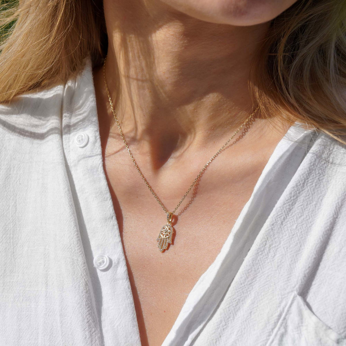 Serenity smykke i forgylt 925 sølv med zirkonia og hamsa, bilde 2 av 6