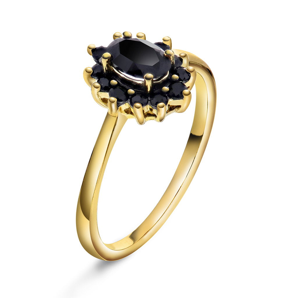 Ring i gult gull med sort safir, bredde 9 mm, bilde 1 av 2