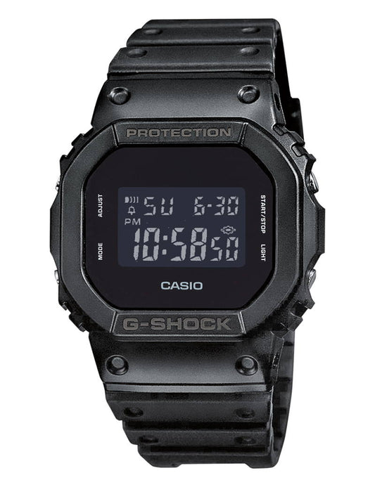 Casio G-Shock DW-5600UBB-1ER herreklokke i resin