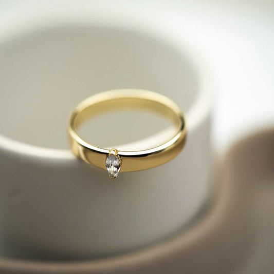RING I SØLV MED ZIRKONIA 991506
