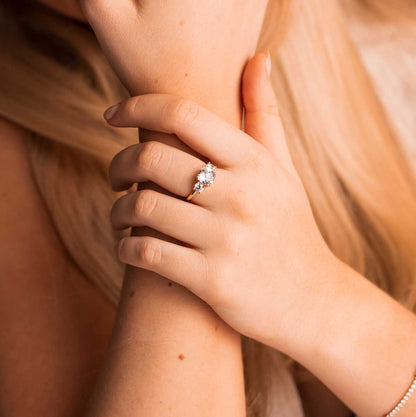 Verona ring i sølv med zirkonia 992270