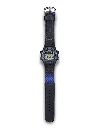 Casio Timeless W-220HF-2AVEF herreklokke i resin, bilde 2 av 2