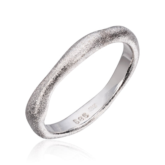 Visholm Design strukturert ring i 585 hvitt gull