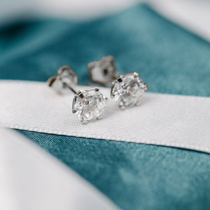 Gems øredobber i 14 karat hvitt gull med labdiamant 7,5 mm, bilde 3 av 4