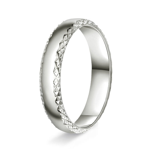 Ring i hvitt gull, flat med mønster 4 mm