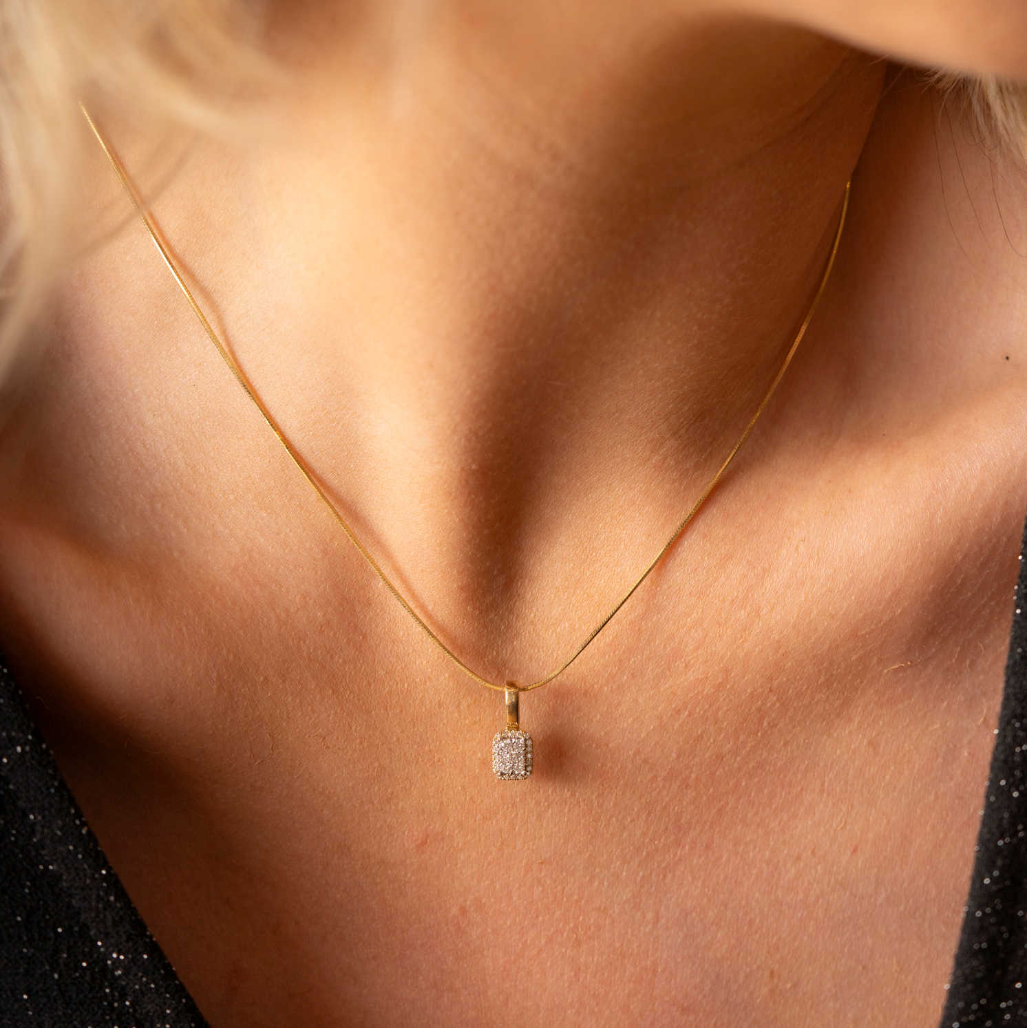 Anheng i gull med diamant 0,15 WP 59729 - Bjerveur.noAnheng i gull med diamant 0,15 WP 59729