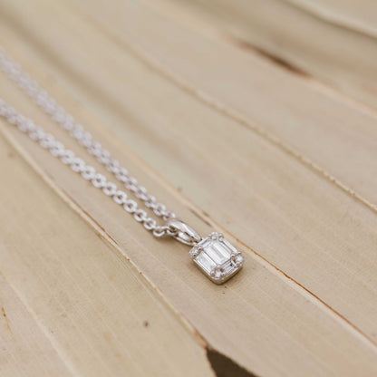 ANHENG I GULL MED DIAMANT 0,17 CT WSI 1616009 - Bjerveur.noANHENG I GULL MED DIAMANT 0,17 CT WSI 1616009