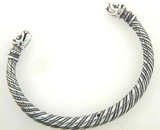 Armring Drage 925 Artikkelnr: 725 - Bjerveur.noArmring Drage 925 Artikkelnr: 725