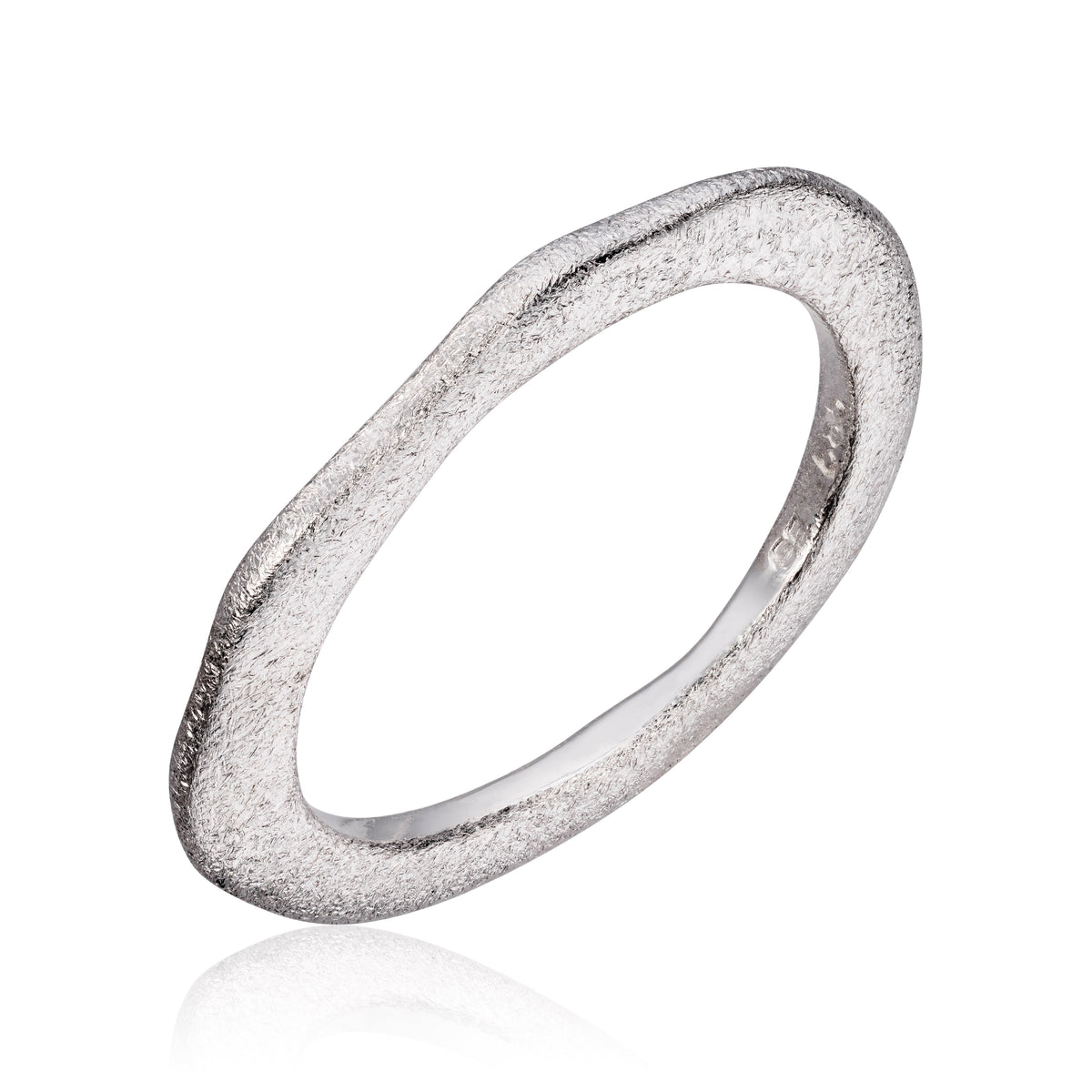 Visholm Design ring i 585 hvitt gull, strukturert 2 mm