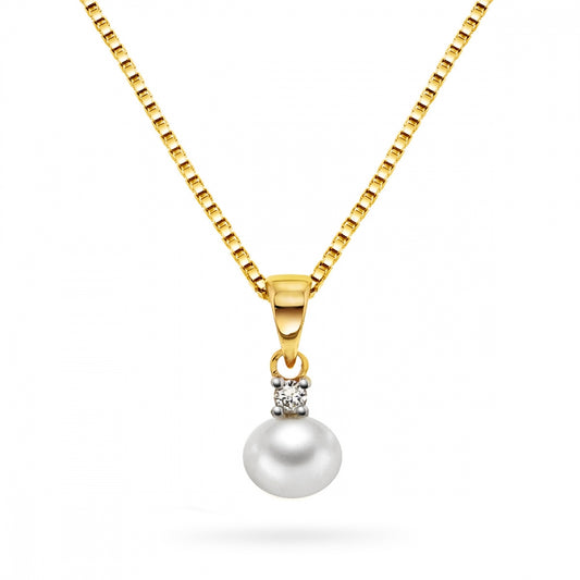 Anheng i gult gull med perle og diamant 0,02 ct