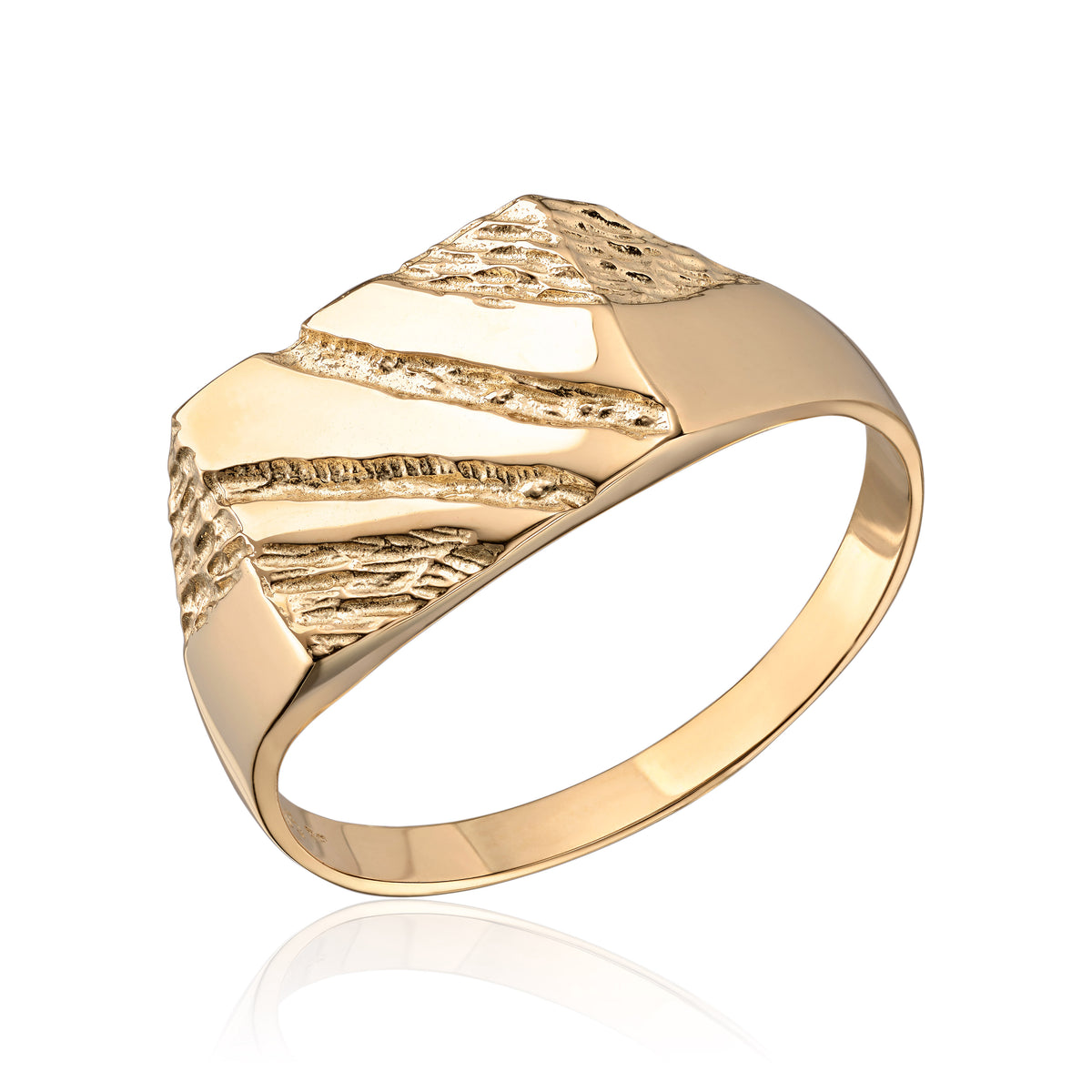 Ring Stripe 585 Artikkelnr: 57325 - Bjerveur.noRing Stripe 585 Artikkelnr: 57325