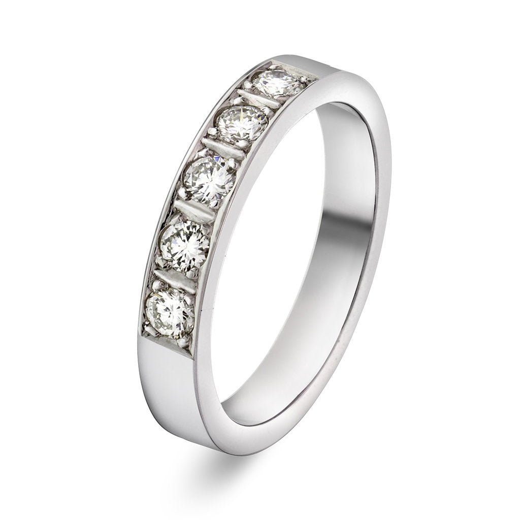 Delta ring i 14 karat hvitt gull med diamant 0,35 ct, bilde 1 av 3