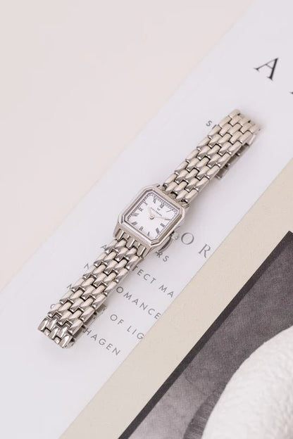 Classic Square Stål / Hvit 18x19mm SKU | MO335 - Bjerveur.noClassic Square Stål / Hvit 18x19mm SKU | MO335