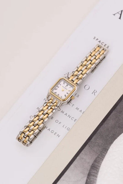 Classic Square Tofarget / Hvit 18x19mm SKU | MO336 - Bjerveur.noClassic Square Tofarget / Hvit 18x19mm SKU | MO336