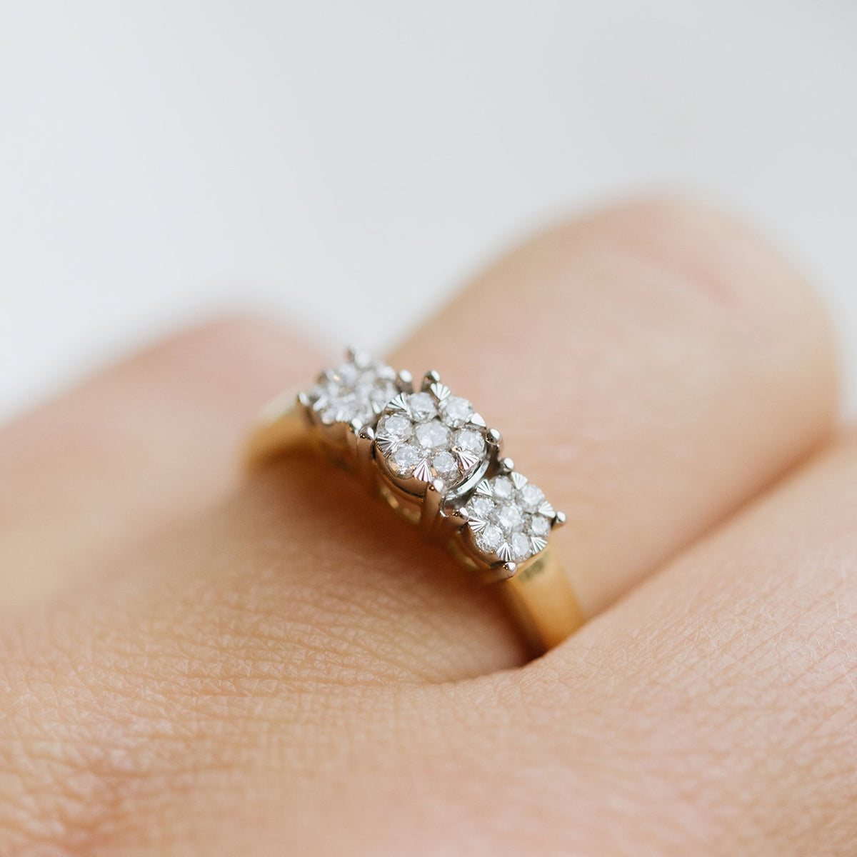 Ring i gult gull med diamant 5 mm bred, bilde 2 av 4