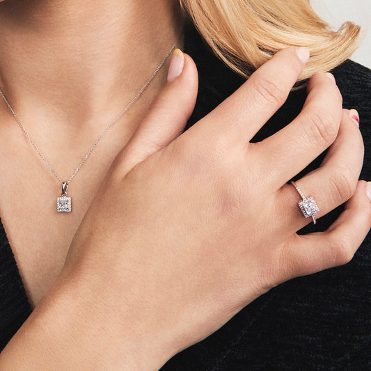 Ring i rhodinert sølv med zirkonia, bredde 1,5 mm, bilde 2 av 4