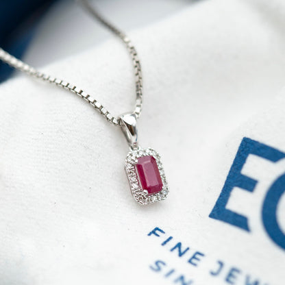 Anheng i 14 karat hvitt gull med rubin og diamant 0,05 ct, bilde 2 av 3
