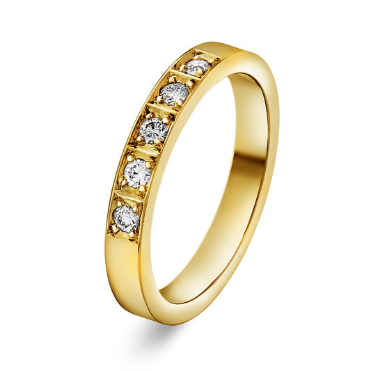 Delta ring i 14 karat gult gull med diamant 0,15 ct, 3 mm