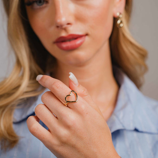 Vibe ring i forgylt 925 sølv med hjerte, 15 mm bred, bilde 2 av 3