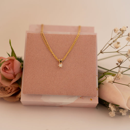 Vida anheng i gult gull med diamant 0,10 ct, bilde 2 av 2