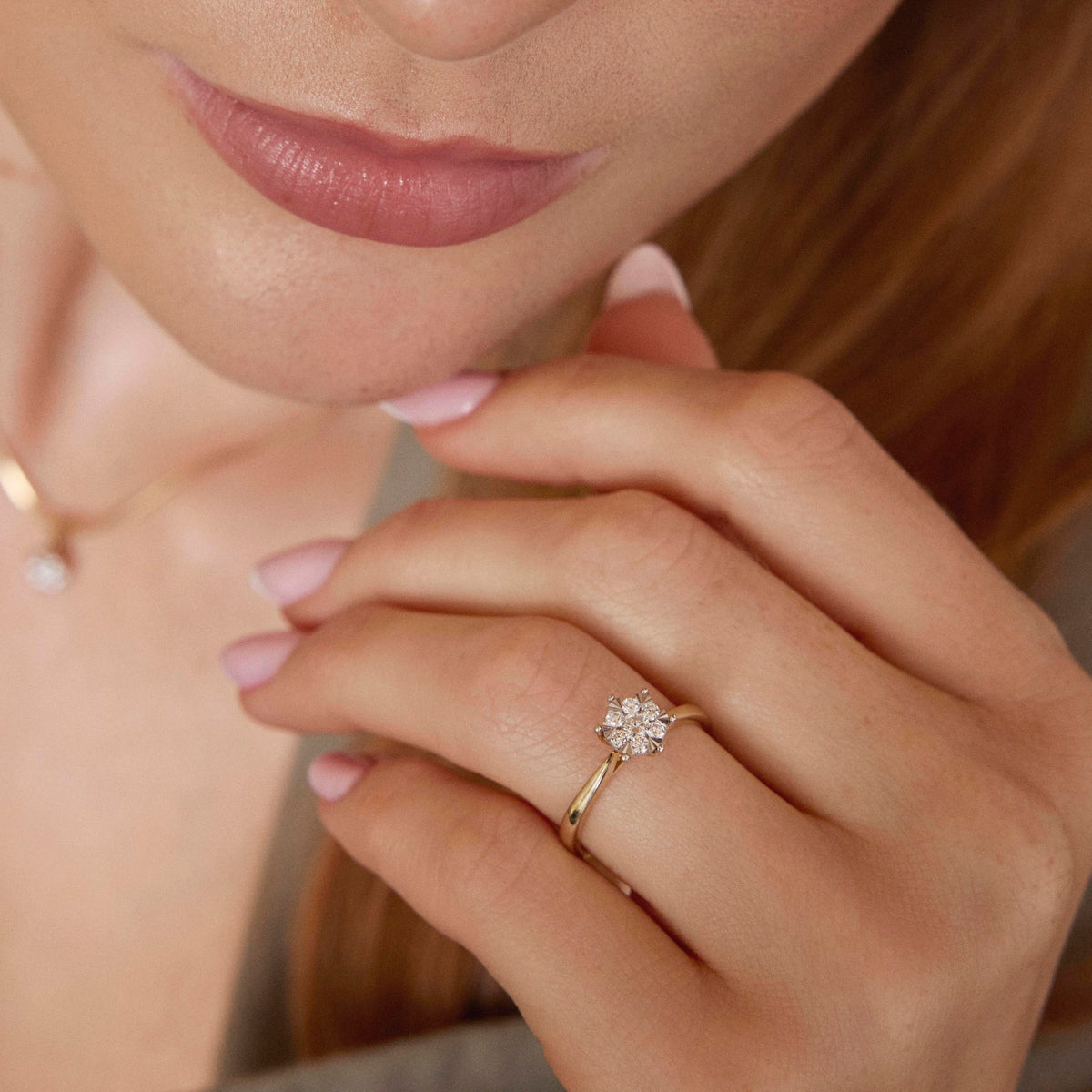 Illusjon ring i gult gull med diamant 0,25 ct, bilde 2 av 3