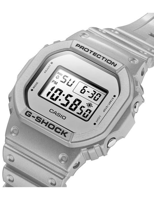 Casio G-Shock DW-5600FF-8ER herreklokke i resin, bilde 2 av 4