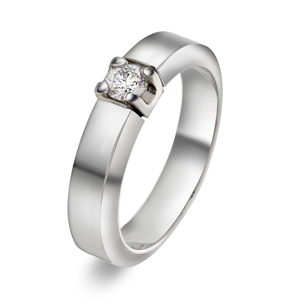 Sigma ring i 14 karat hvitt gull med diamant 0,20 ct, bilde 1 av 3