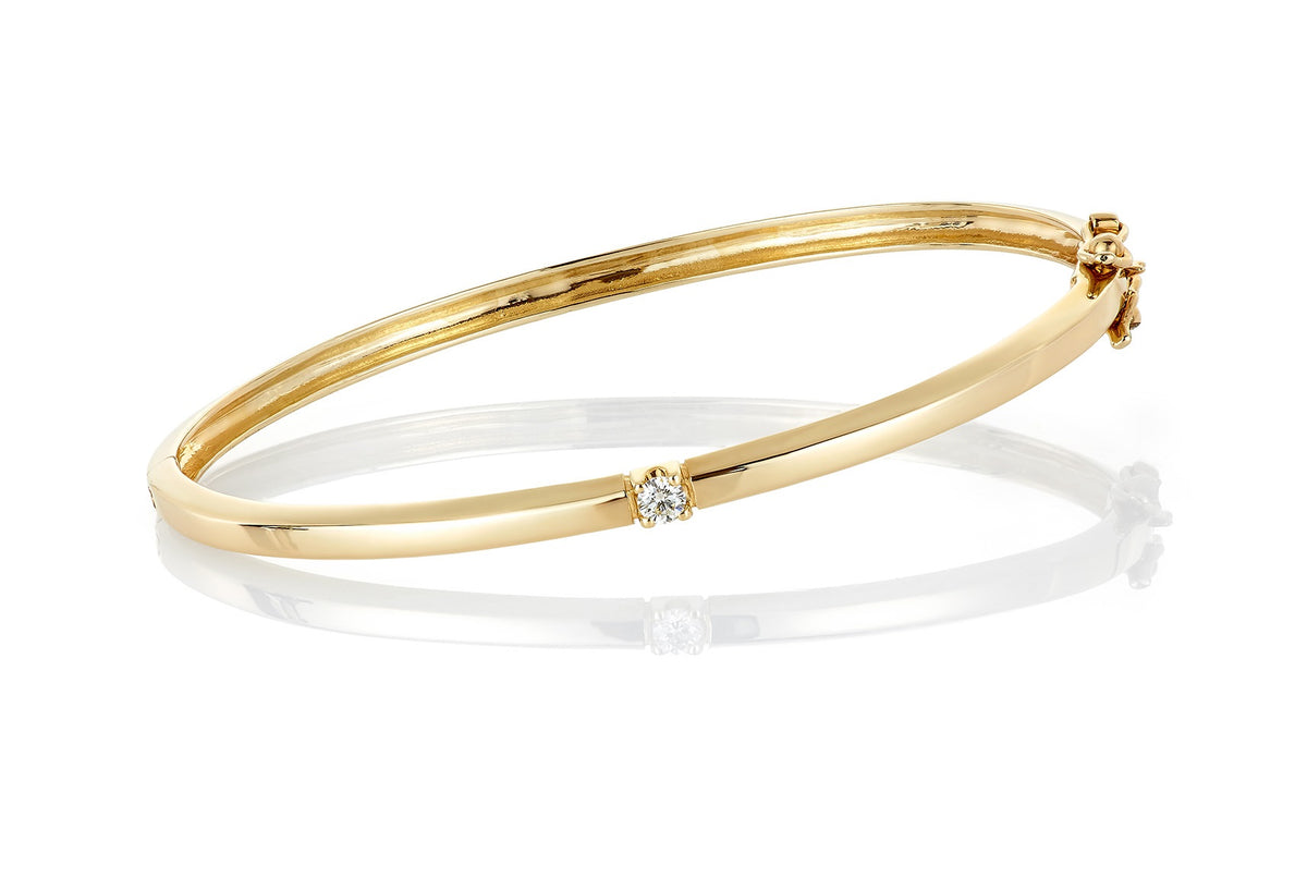Armring i 585 gult gull med diamant 0,07 ct