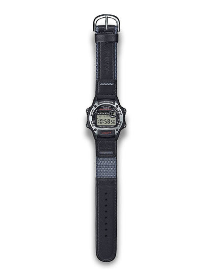Casio Timeless W-220HF-8AVEF herreklokke i resin, bilde 2 av 2