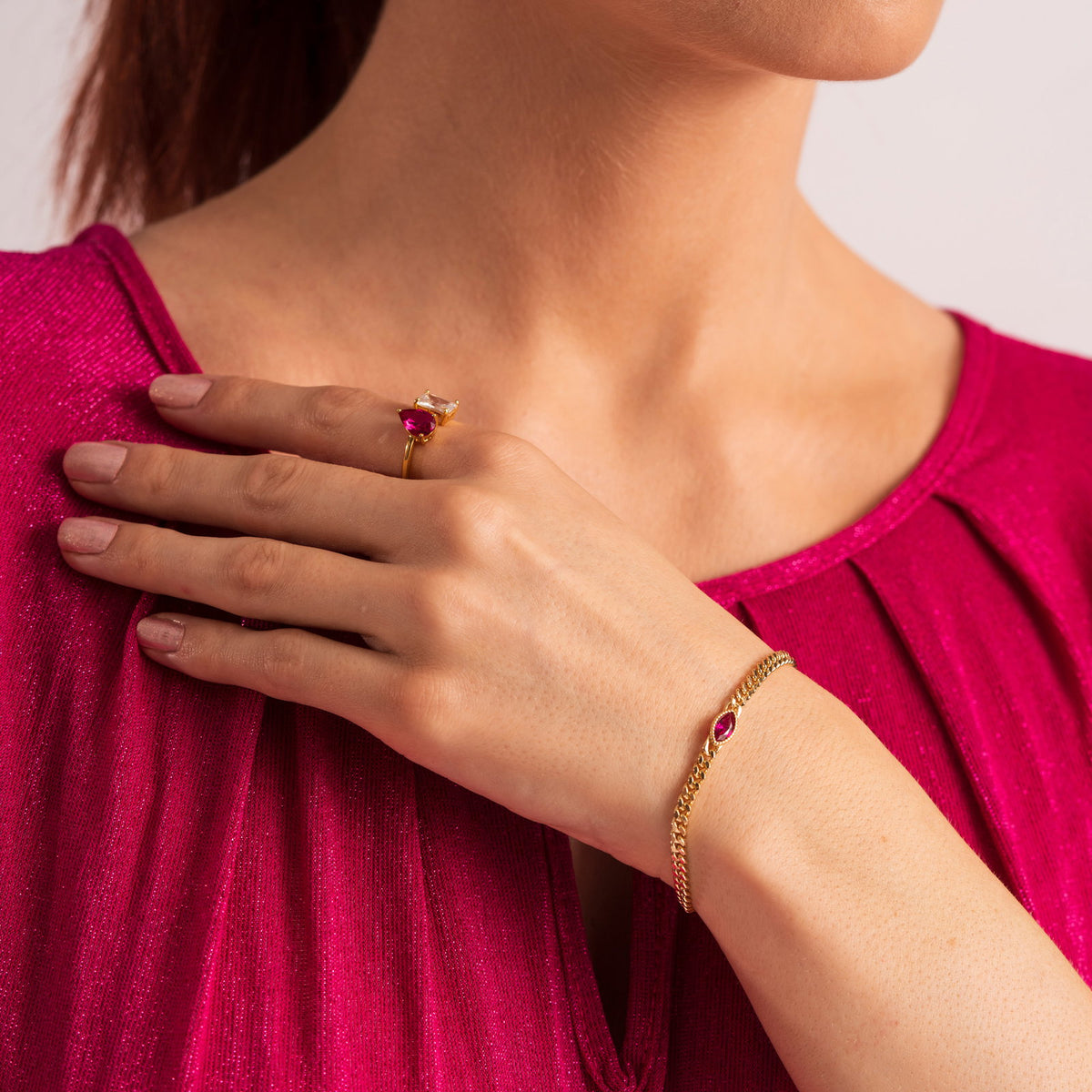 Glam ring i forgylt sølv med rosa og hvit zirkonia, bilde 3 av 3