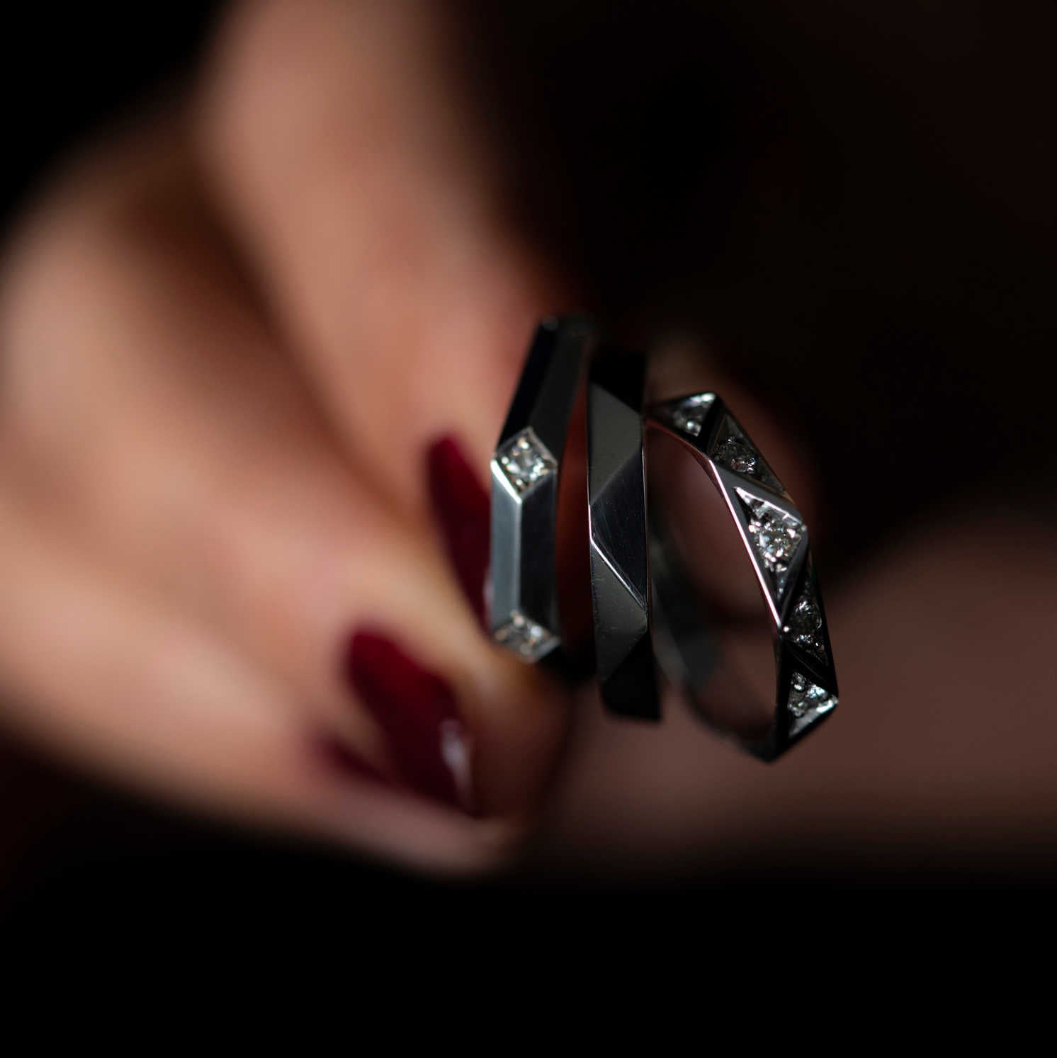 FASETTRING I HVIT GULL 12900001 - Bjerveur.noFASETTRING I HVIT GULL 12900001