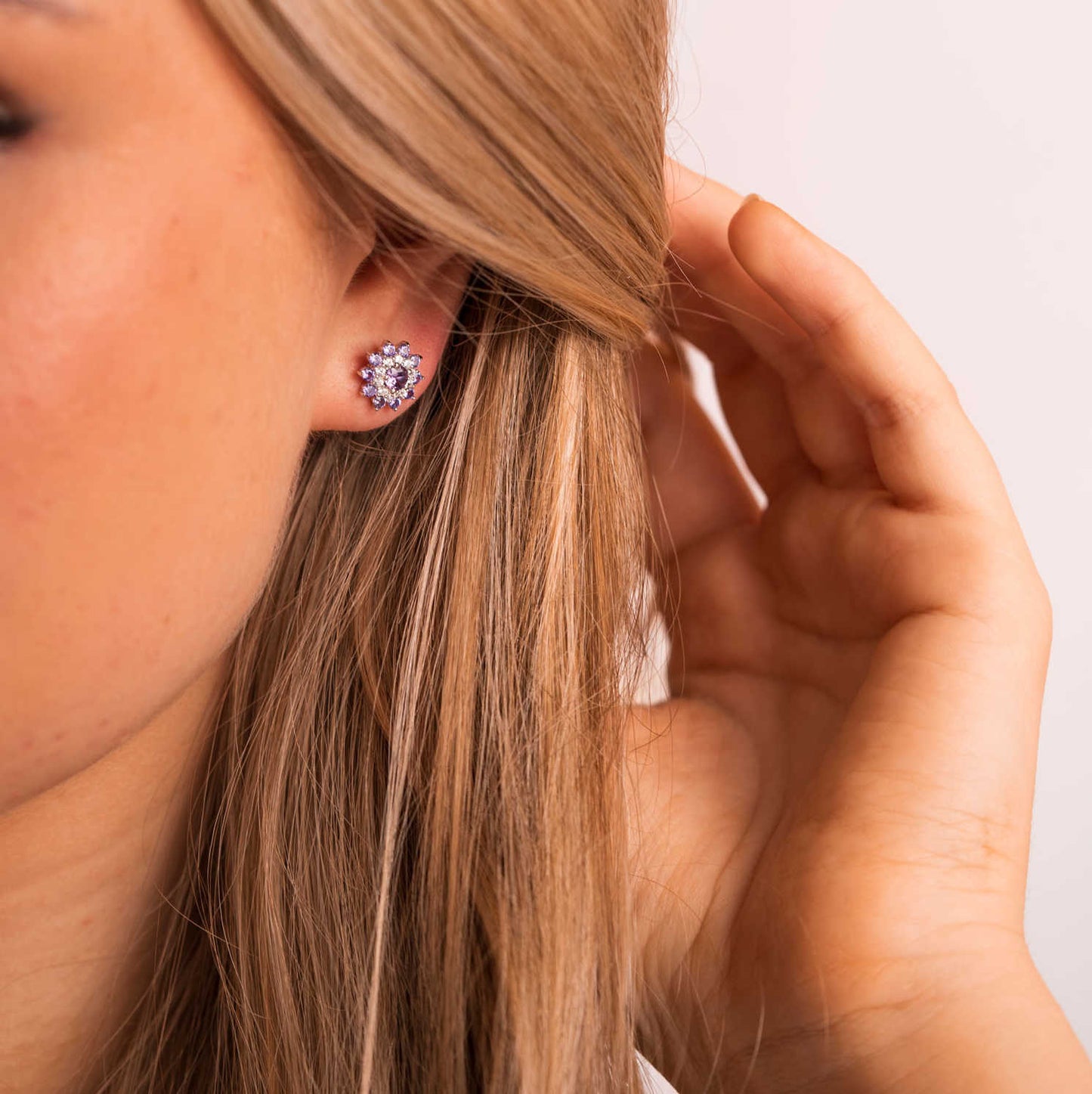 Napoli øredobber i sølv med zirkonia 992309 - Bjerveur.noNapoli øredobber i sølv med zirkonia 992309