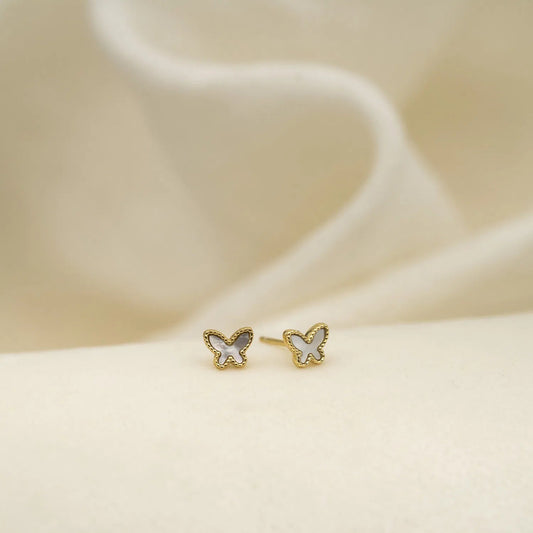 Øredobber i sølv med hvit perlemor somme - Bjerveur.noØredobber i sølv med hvit perlemor somme