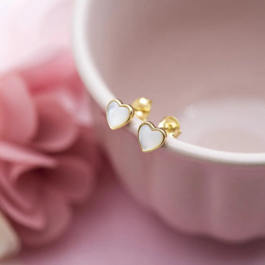 Øredobber i sølv med perle hjerte - Bjerveur.noØredobber i sølv med perle hjerte