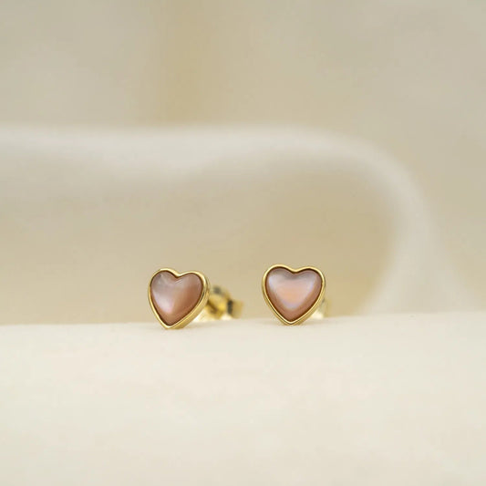 Øredobber i sølv med rosa perle hjerte - Bjerveur.noØredobber i sølv med rosa perle hjerte